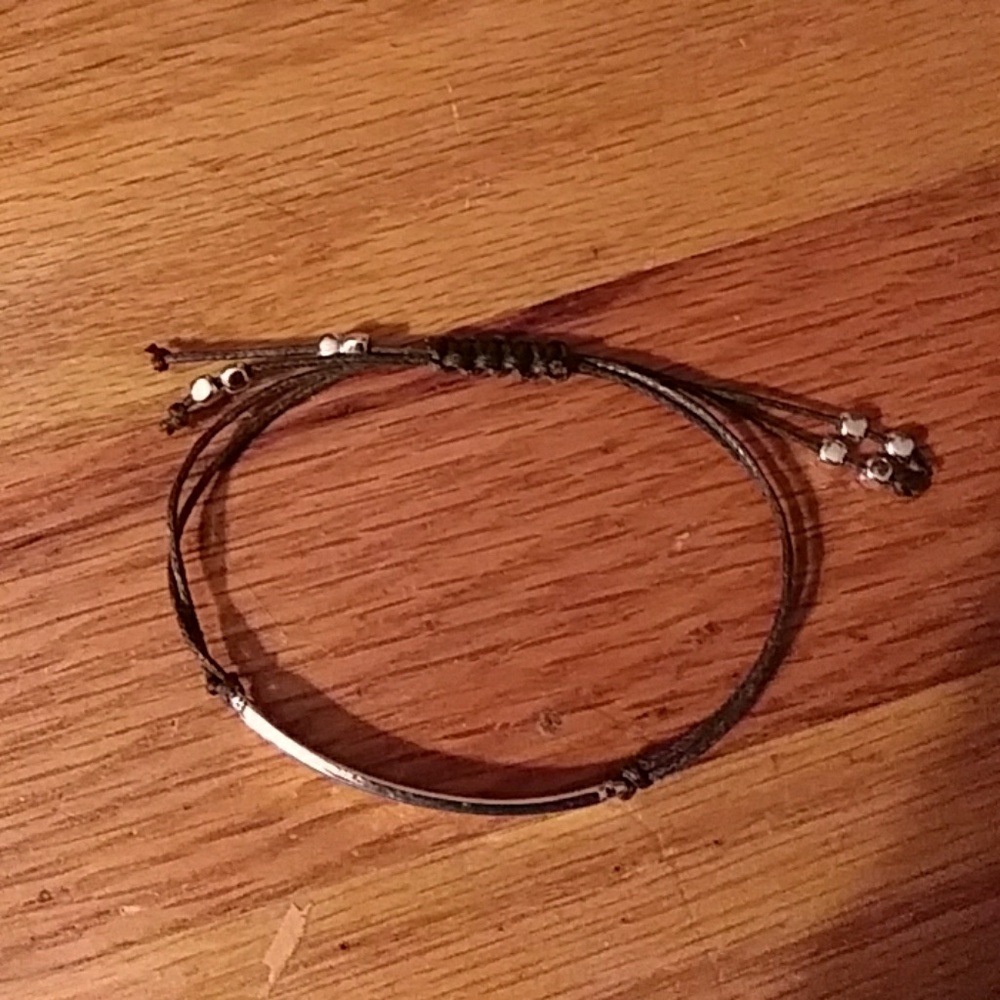 Silvertone. Rope Bracelet - Picture 2 of 2